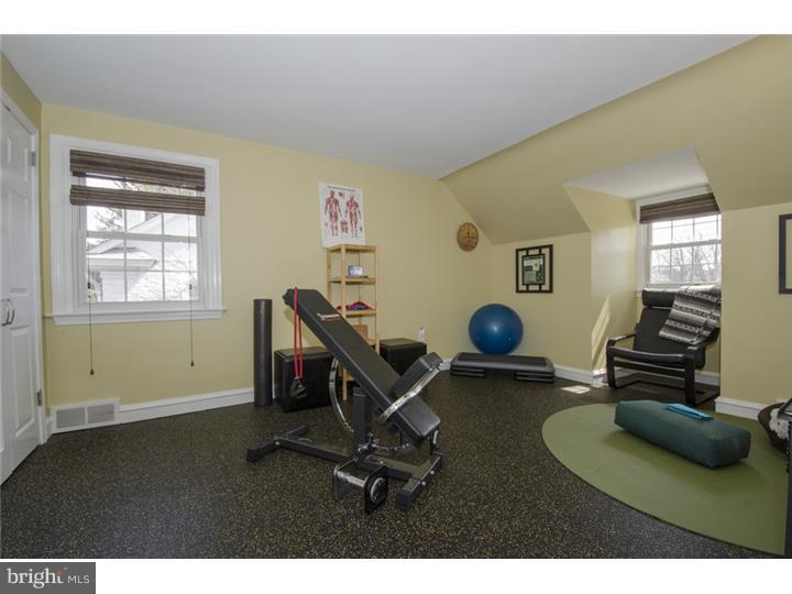 24 Llandillo Road Havertown, PA 19083 - Photo 18 of 25 Gallery Image 18