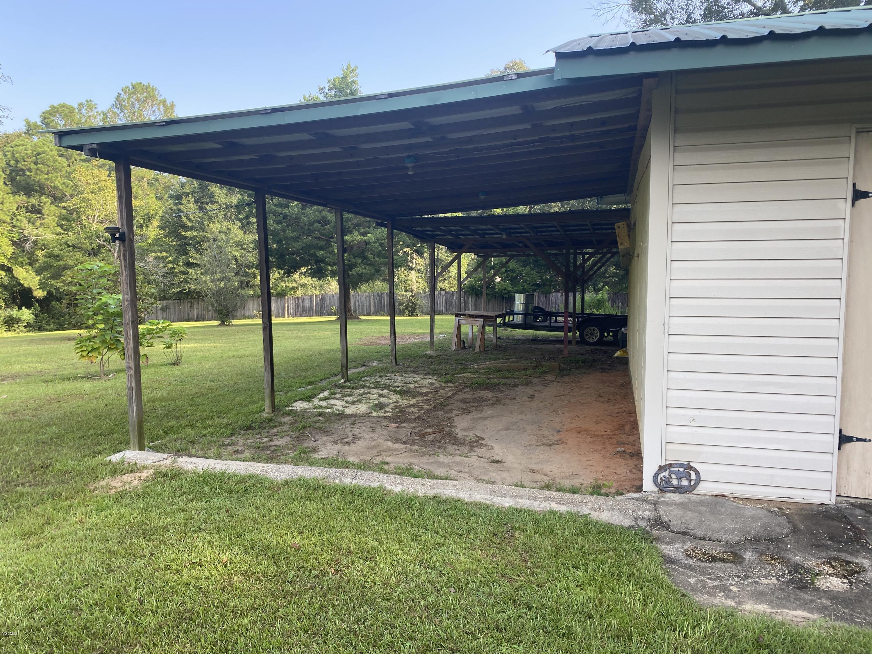 185 Cooper Road Lucedale, MS 39452 - Photo 21 of 32 0E4AB821-B273-40C6-BDE3-B6A1439B3A30