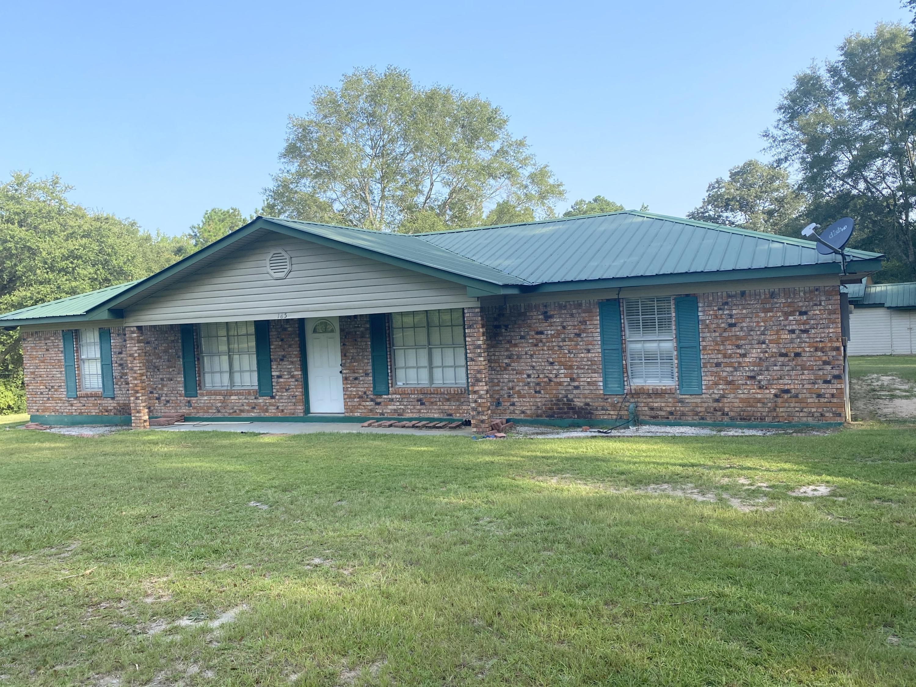 185 Cooper Road Lucedale, MS 39452 - Photo 3 of 32 C5AD607E-21A2-4EDB-8B0E-6DA4C30CB8B5