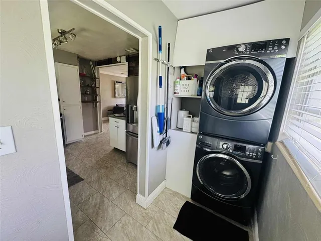 $479,000 | 2710 West Grace Street, Tampa, FL 33607