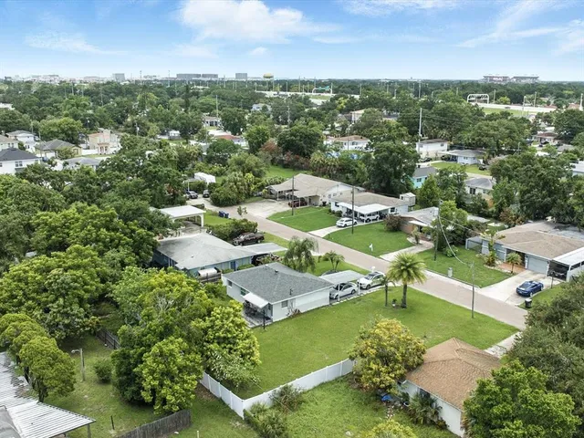 $479,000 | 2710 West Grace Street, Tampa, FL 33607