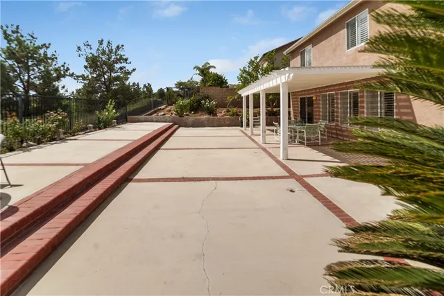 $980,000 | 27922 Bridlewood Drive, Castaic, CA 91384