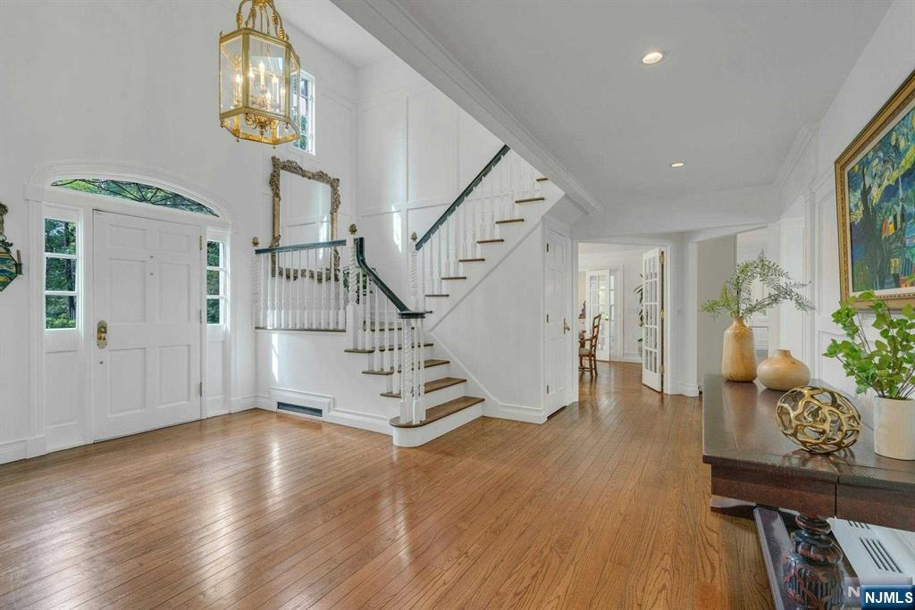 1091 Franklin Lake Road Franklin Lakes, NJ 07417 - Photo 3 of 43