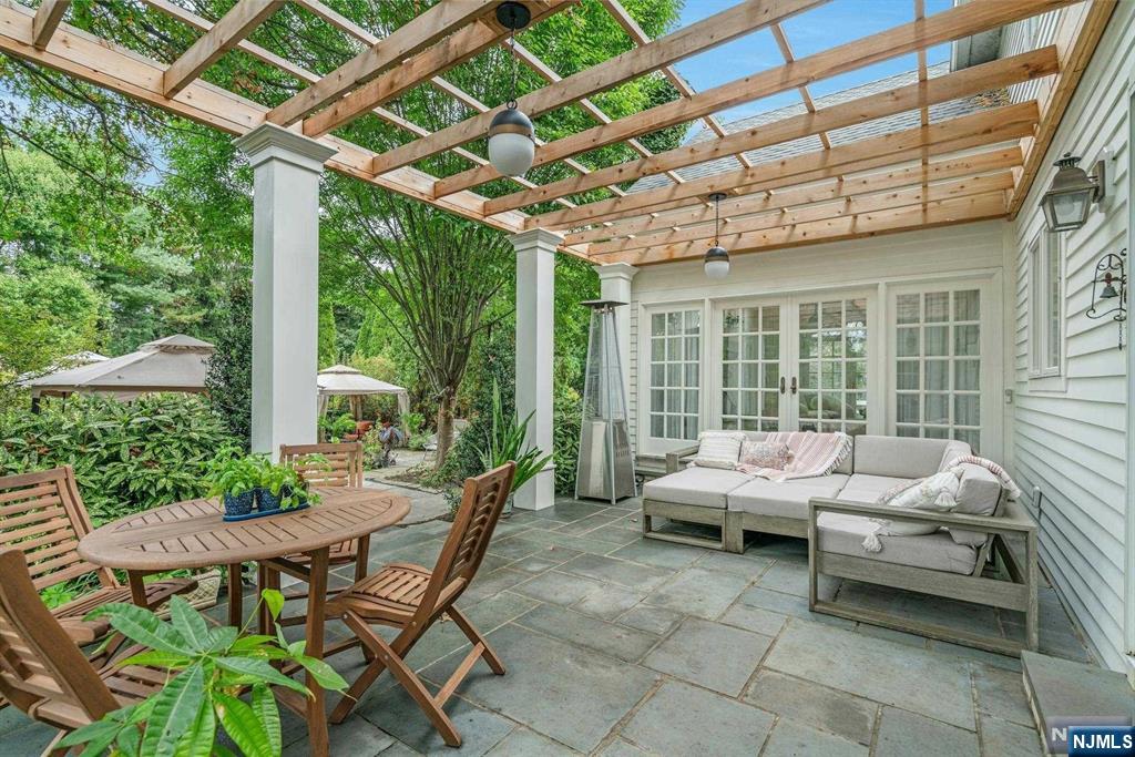 1091 Franklin Lake Road Franklin Lakes, NJ 07417 - Photo 35 of 43