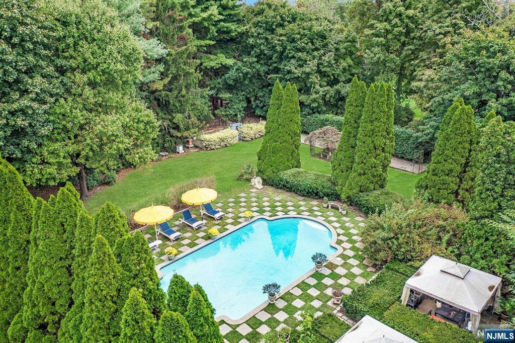 1091 Franklin Lake Road Franklin Lakes, NJ 07417 - Photo 39 of 43