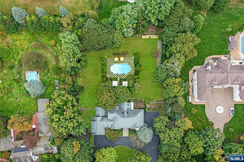 1091 Franklin Lake Road Franklin Lakes, NJ 07417 - Photo 41 of 43