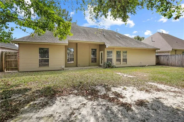 $2,400 | Undisclosed Address, Slidell, LA 70458
