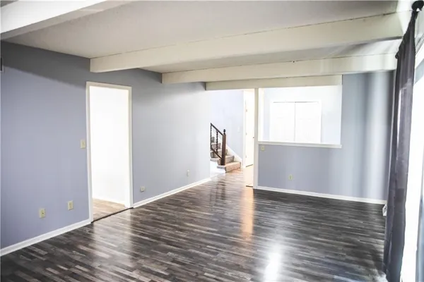 $350,000 | 5506 Northwest Verlin Drive, Parkville, MO 64152