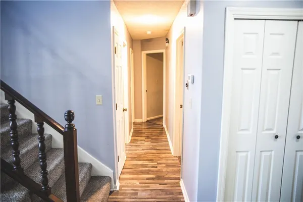 $350,000 | 5506 Northwest Verlin Drive, Parkville, MO 64152