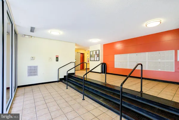 $1,750 | 8 South Van Dorn Street, Unit 608, Alexandria, VA 22304