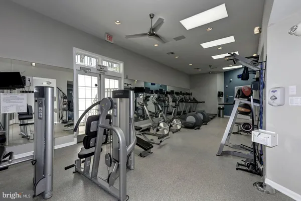 $1,750 | 8 South Van Dorn Street, Unit 608, Alexandria, VA 22304