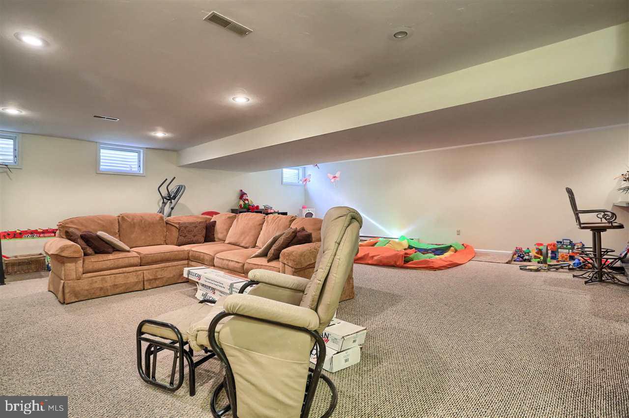 3631 Kingston Road York, PA 17402 - Photo 28 of 36 Gallery Image 28