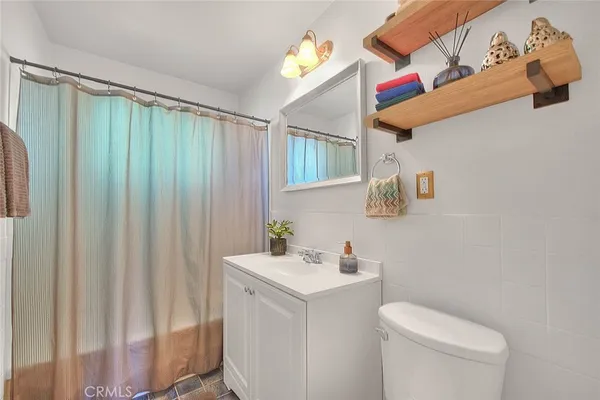 $645,000 | 17860 East Laxford Road, Azusa, CA 91702