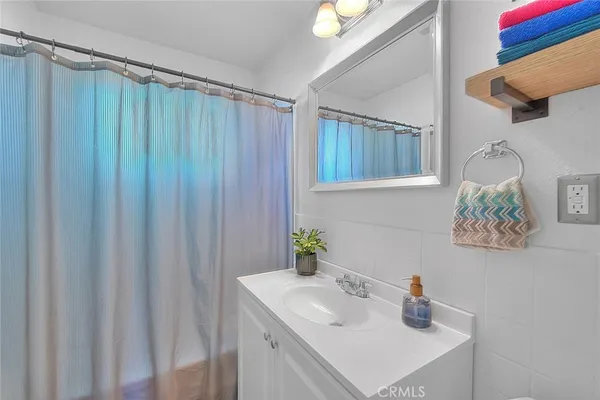 $645,000 | 17860 East Laxford Road, Azusa, CA 91702