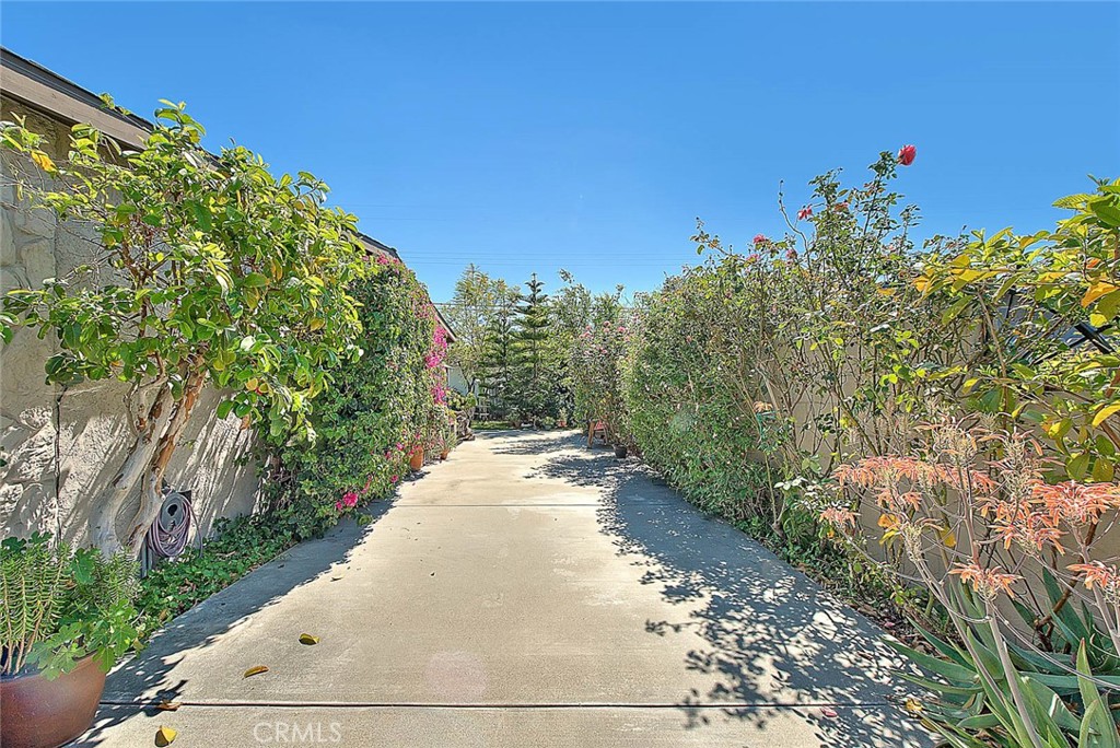 17860 East Laxford Road Azusa, CA 91702 - Photo 36 of 52