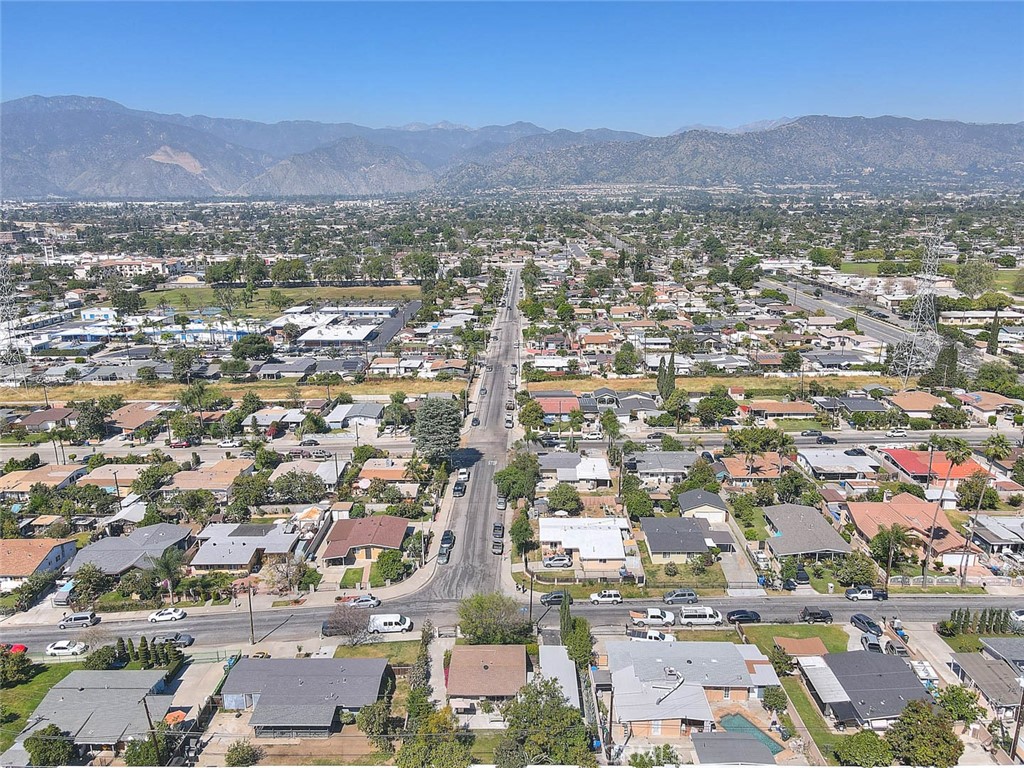 17860 East Laxford Road Azusa, CA 91702 - Photo 50 of 52 an aerial view of residential house and green space