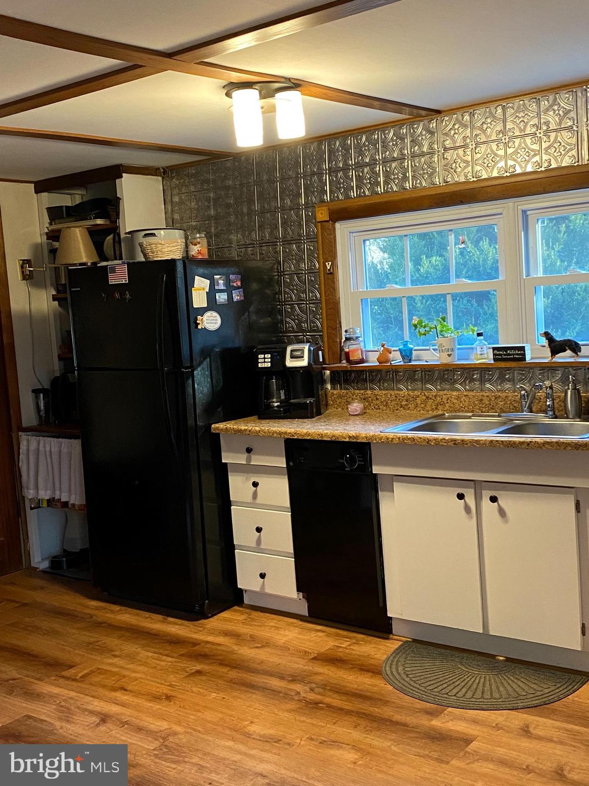 809 Duckwall Road Berkeley Springs, WV 25411 - Photo 16 of 69 Kitchen