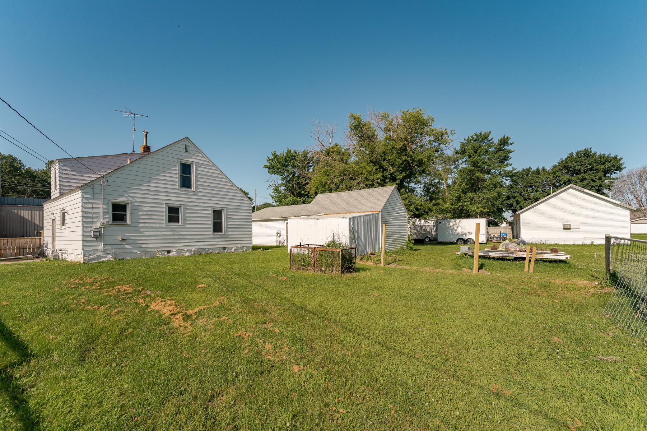 106 Commerce Street Southwest Adams, MN 55909 - Photo 3 of 32 Gallery Image 3