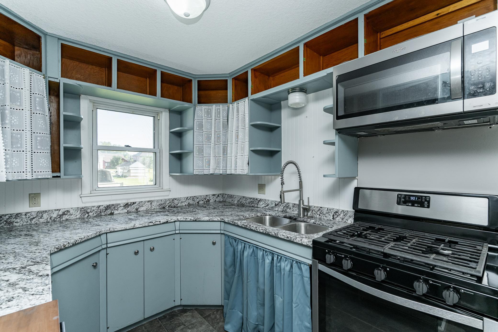 106 Commerce Street Southwest Adams, MN 55909 - Photo 10 of 32 Gallery Image 10