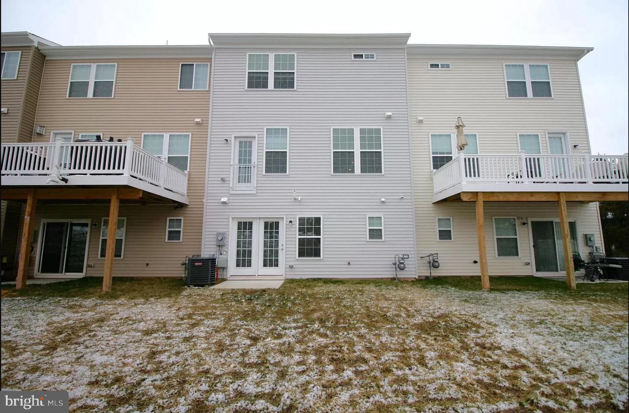 21527 Willow Breeze Square Ashburn, VA 20147 - Photo 27 of 28