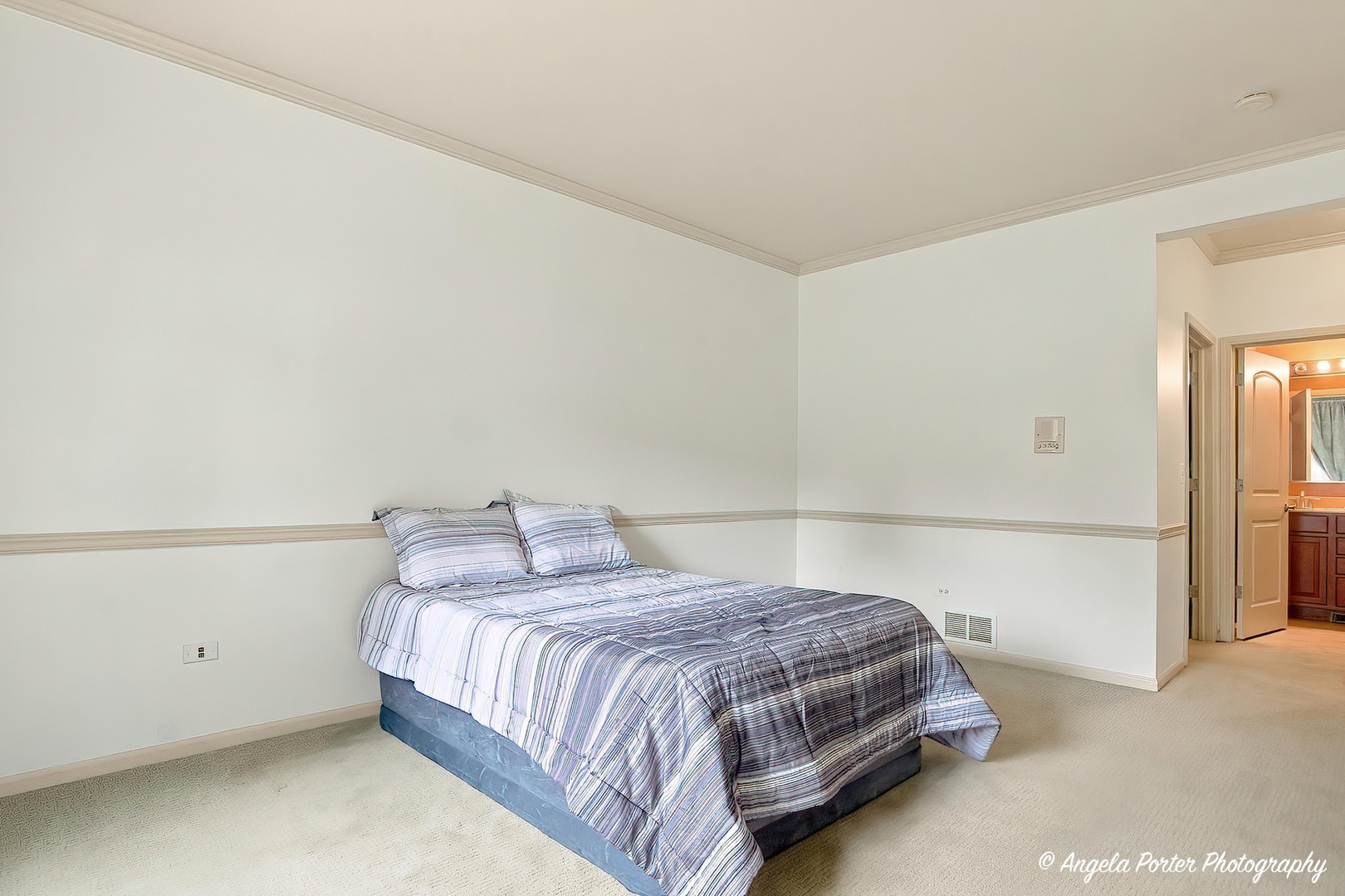 1028 Draper Road McHenry, IL 60050 - Photo 23 of 29 Gallery Image 23