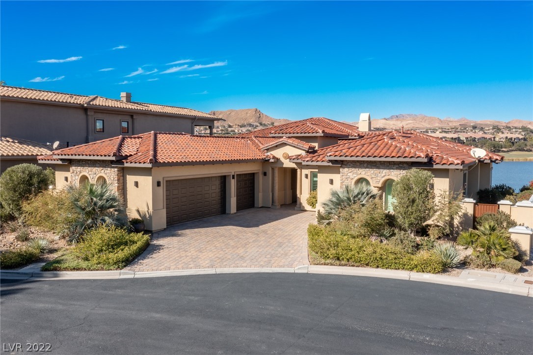 12 Rue Promenade Way Henderson, NV 89011 - Photo 3 of 52 Gallery Image 3