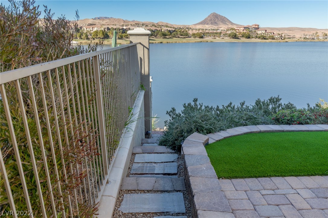 12 Rue Promenade Way Henderson, NV 89011 - Photo 44 of 52 Gallery Image 44