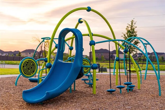 a view of an outdoor space