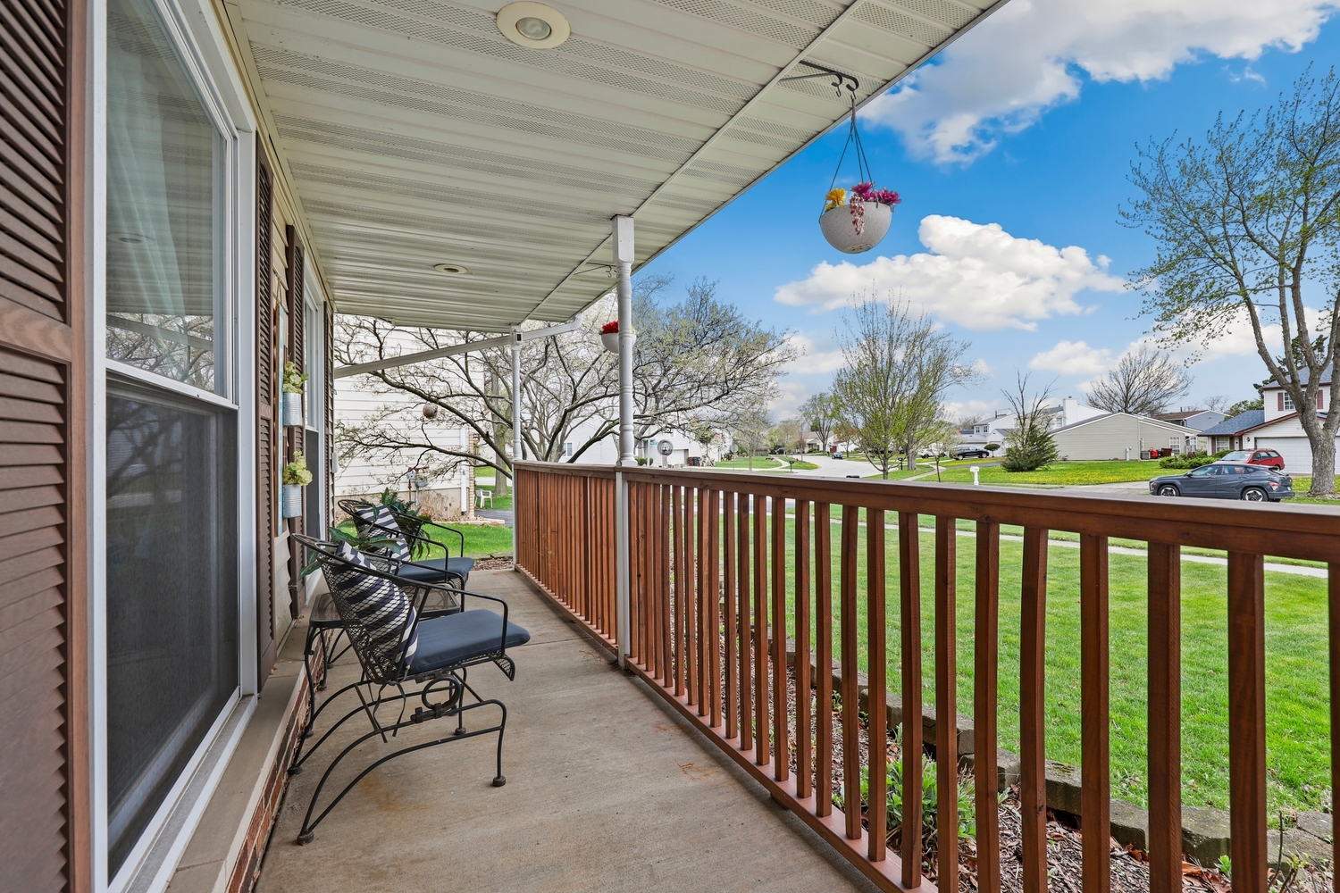 20157 South Pine Hill Road Frankfort, IL 60423 - Photo 3 of 33