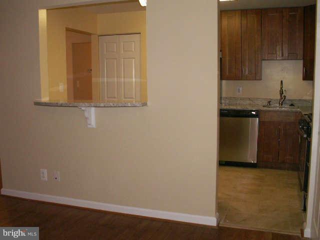 7800 Inverton Road, Unit 101 Annandale, VA 22003 - Photo 17 of 28 Interior (General)