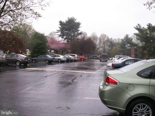 7800 Inverton Road, Unit 101 Annandale, VA 22003 - Photo 28 of 28 Street View