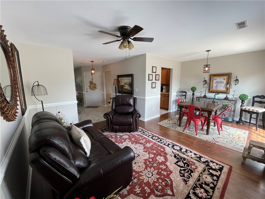 835 Bellview Way Seneca, SC 29678 - Photo 6 of 28