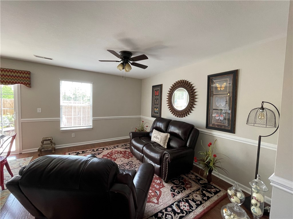 835 Bellview Way Seneca, SC 29678 - Photo 7 of 28