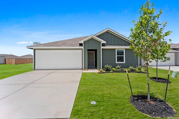 $290,000 | 1061 Seedling Lane, Seguin, TX 78155