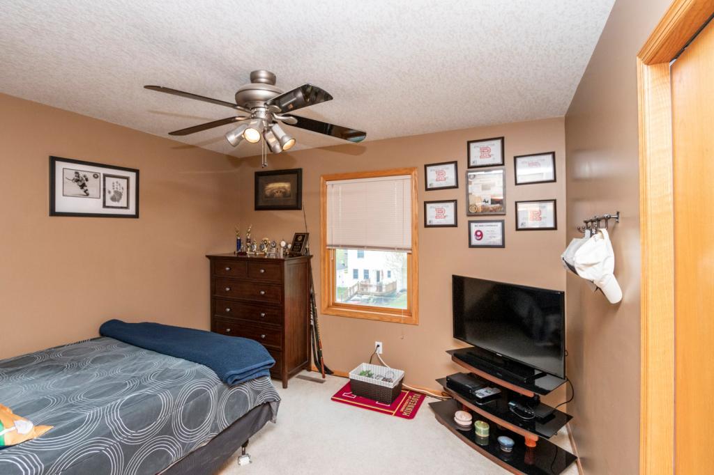 469 45th Manor Lane Northwest Rochester, MN 55901 - Photo 21 of 30 Gallery Image 21