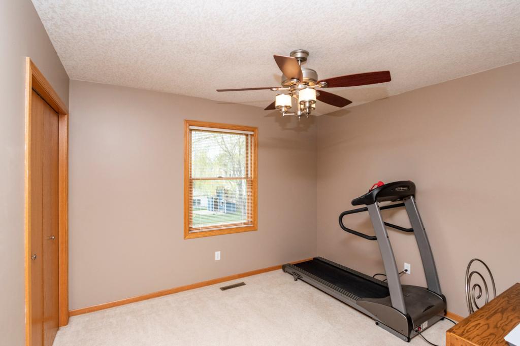 469 45th Manor Lane Northwest Rochester, MN 55901 - Photo 22 of 30 Gallery Image 22