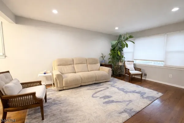 $2,650 | 2775 Morris Avenue, Union, NJ 07083