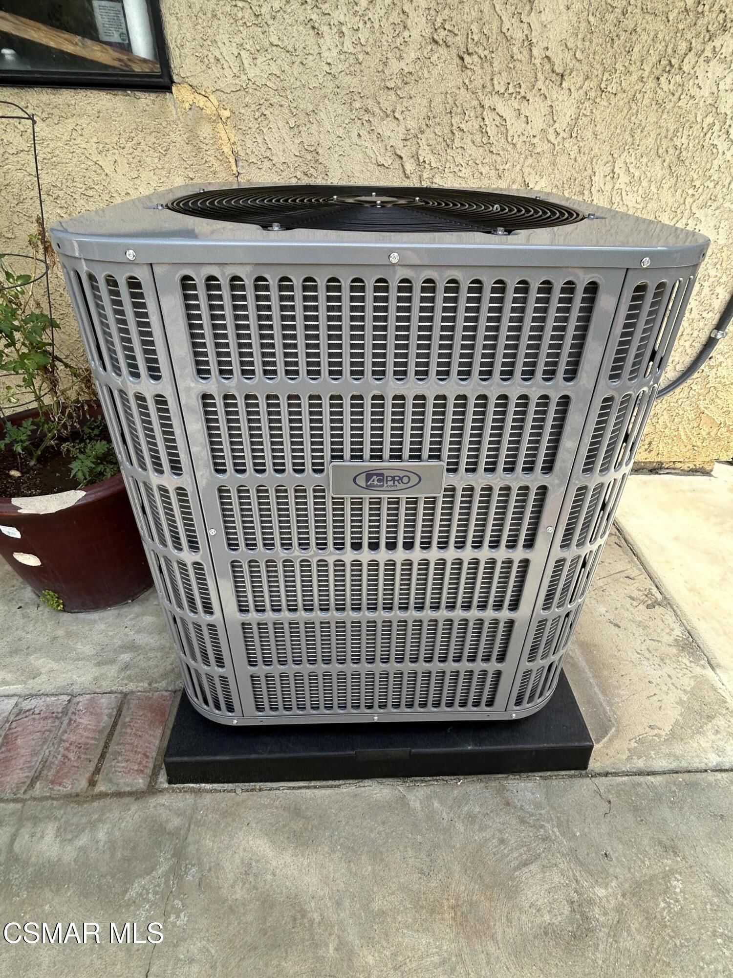 7565 Melvin Avenue Reseda, CA 91335 - Photo 30 of 32 IMG_1247