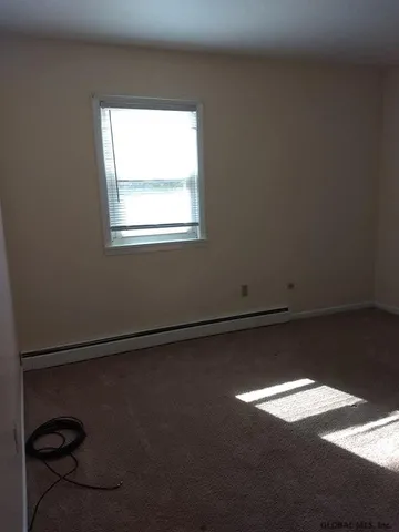 $1,100 | 597 Via Ponderosa, Unit 597, Guilderland, NY 12303