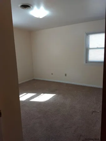 $1,100 | 597 Via Ponderosa, Unit 597, Guilderland, NY 12303