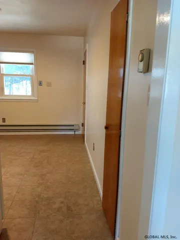 $1,100 | 597 Via Ponderosa, Unit 597, Guilderland, NY 12303