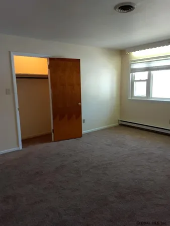 $1,100 | 597 Via Ponderosa, Unit 597, Guilderland, NY 12303