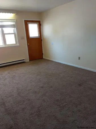 $1,100 | 597 Via Ponderosa, Unit 597, Guilderland, NY 12303