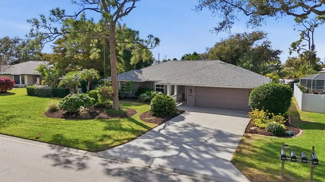 $695,000 | 1221 Schooner Lane, Venice, FL 34285