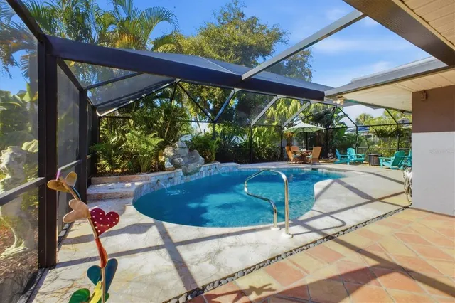 $695,000 | 1221 Schooner Lane, Venice, FL 34285