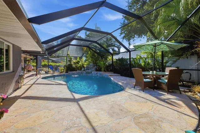 $695,000 | 1221 Schooner Lane, Venice, FL 34285