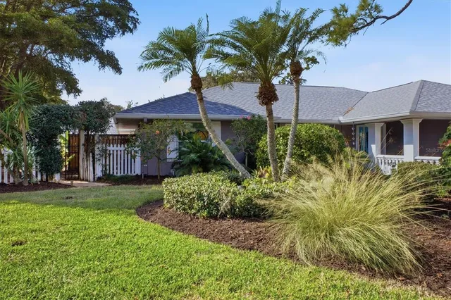 $695,000 | 1221 Schooner Lane, Venice, FL 34285