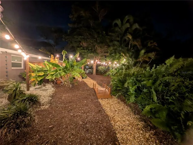 $695,000 | 1221 Schooner Lane, Venice, FL 34285