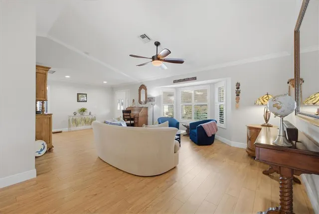 $695,000 | 1221 Schooner Lane, Venice, FL 34285