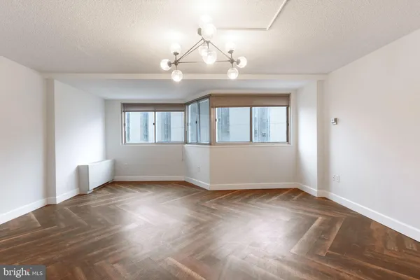 $1,850 | 922 24th Street Northwest, Unit 614, Washington, DC 20037